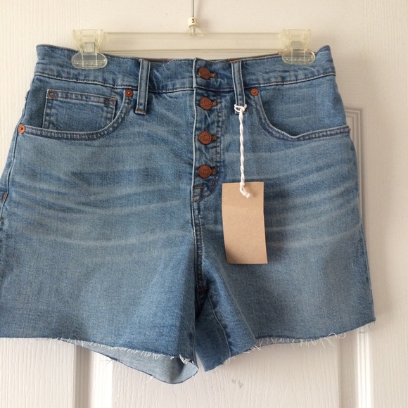 Madewell Pants - NWT Madewell Button-Front high rise denim shorts